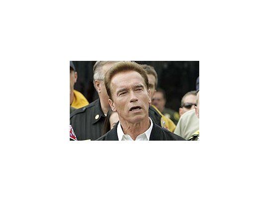 El gobernador de California fue filmado fumando un cigarrillo de marihuana en el documento Pumping Iron.