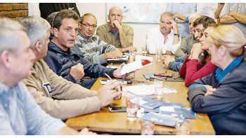 ámbito.com | Lanzados. En el primer acto de campaña luego de la oficialización de las listas, los candidatos del frente 1País Sergio Massa, Margarita Stolbizer y Felipe Solá presentaron sus propuestas de seguridad en La Matanza,