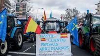 tractorazo en madrid: miles de personas reclaman a sanchez politicas para el campo