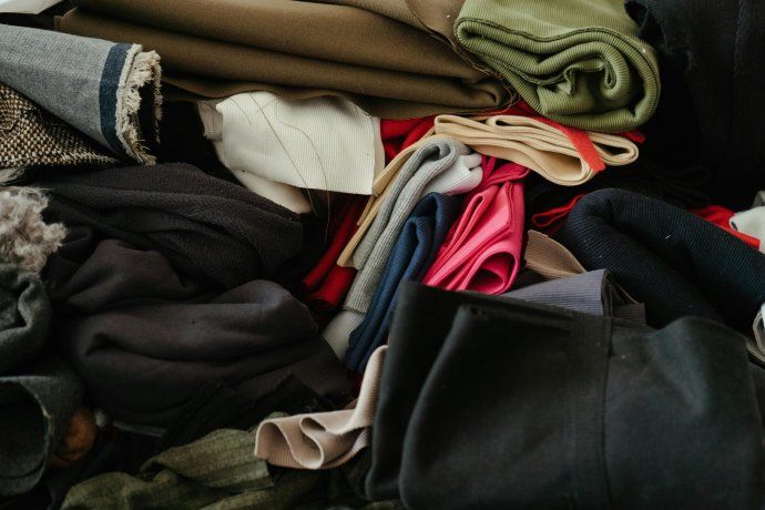 La marca Eddie Bauer alcanzó su punto máximo con cerca de 600 tiendas en el 2001.