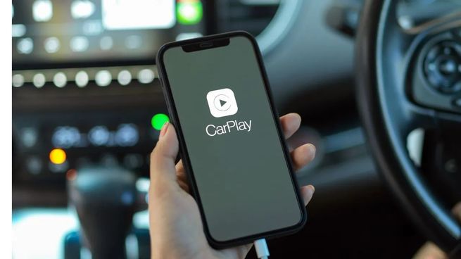 CarPlay permitirá integrar IA de terceros, aunque Siri seguirá teniendo prioridad .