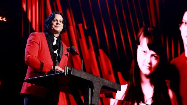 Jack White estuvo presente en la inducción de The White Stripes.