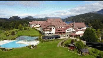 el circulo rojo se reune en bariloche y escuchara las propuestas de los candidatos a presidente