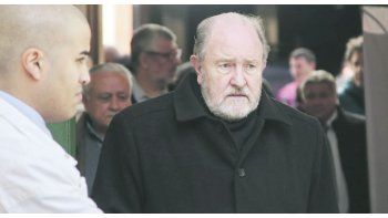 ámbito.com | Verna dixit. Al carajo la armonización de la Caja, voy a seguir pagando el 82% y no bajaré las jubilaciones pampeanas”.