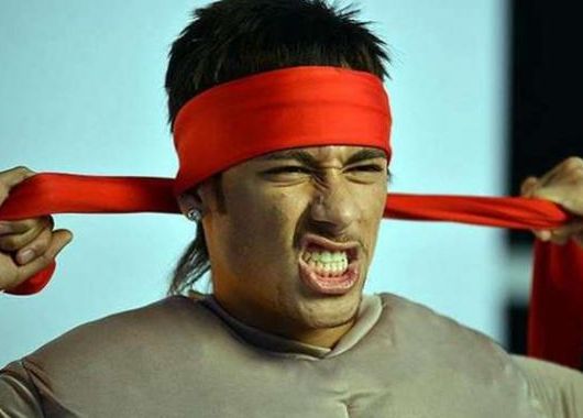 Neymar se disfrazó para una publicidad de helados.