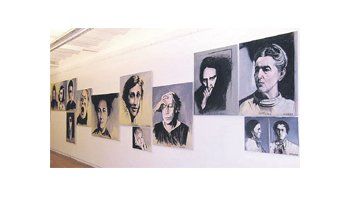 ámbito.com | “Mujeres Queridas”, exposición de Diana Dowek, retrata mujeres aguerridas, referentes de luchas sociales, de la literatura y de la ciencia que han dejado su marca en la historia.