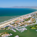 El secreto costero que compite con el Caribe y pocos saben cómo visitar desde el centro del país: conoce una nueva playa de Nayarit El secreto costero que compite con el Caribe y pocos saben cómo visitar desde el centro del país: conoce una nueva playa de Nayarit