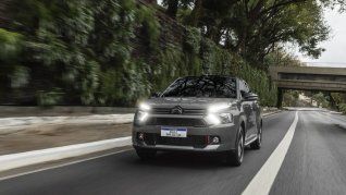El nuevo Citroën Basalt Dark Edition