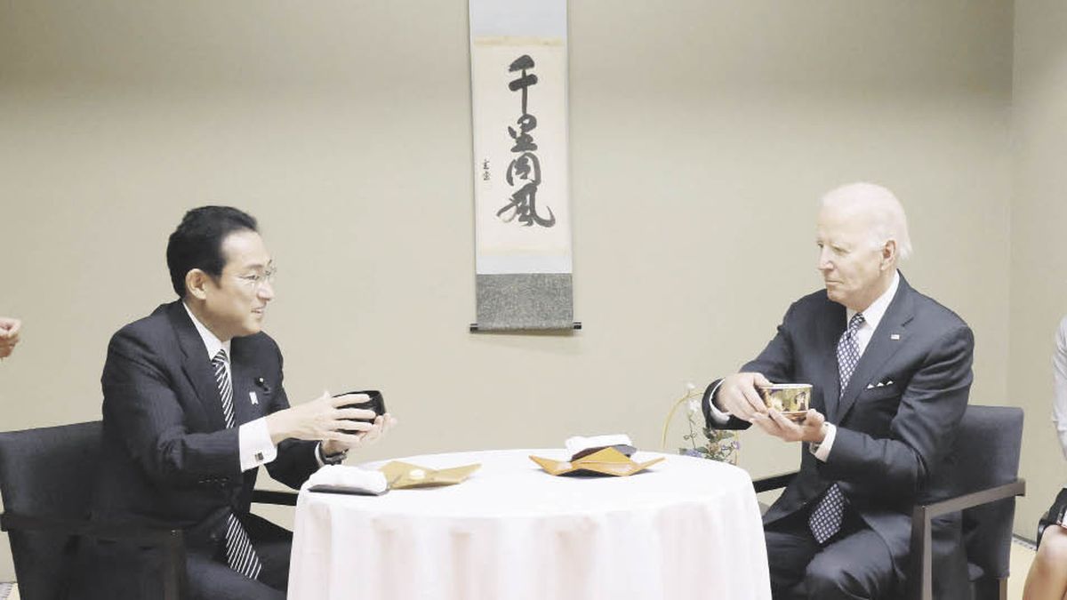 Biden stirs up tension with China by stating that he will defend Taiwan in case of attack