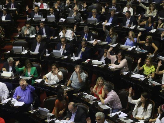 En el temario, además de la Restauración de la Sostenibilidad de la Deuda Pública Externa, se encuentra el proyecto de reforma del Consenso Fiscal.
