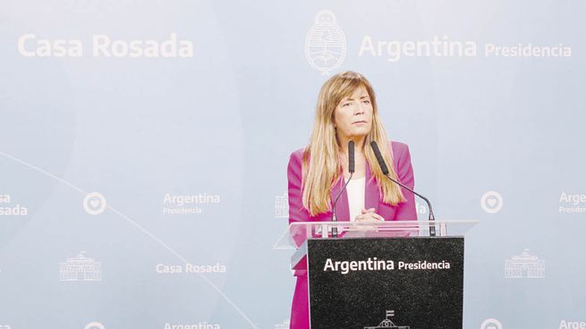 extraordinarias. La portavoz  Gabriela Cerruti confirmó ayer la convocatoria a sesiones extraordinarias, para la segunda mitad de este mes.
