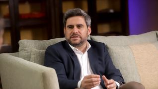 El presidente y CEO de AUSA, Juan Pablo Fasanella, destacó el proceso de reconversión del empleo en la empresa durante la Cita de CEOs de Ámbito Debate.