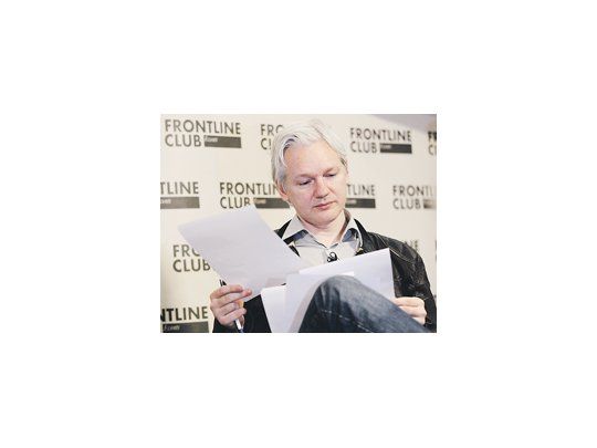 Julian Assange, fundador de WikiLeaks, presentó ayer en Londres el dossier de mails de la empresa Stratfor. Dijo que esta semana habrá revelaciones de alto impacto.