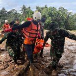 Las inundaciones en Asia ya dejaron más de 1.200 muertos. Las inundaciones en Asia ya dejaron más de 1.200 muertos.