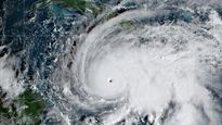 El huracán Melissa golpea con fuerza el Caribe tras alcanzar la categoría 5, con vientos de hasta 270 km/h y lluvias torrenciales.
