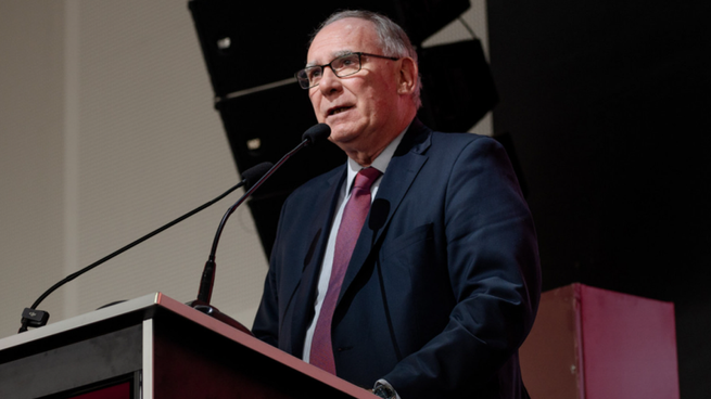 Luis Lucero alertó que sin apoyo social, no hay minería con futuro”.