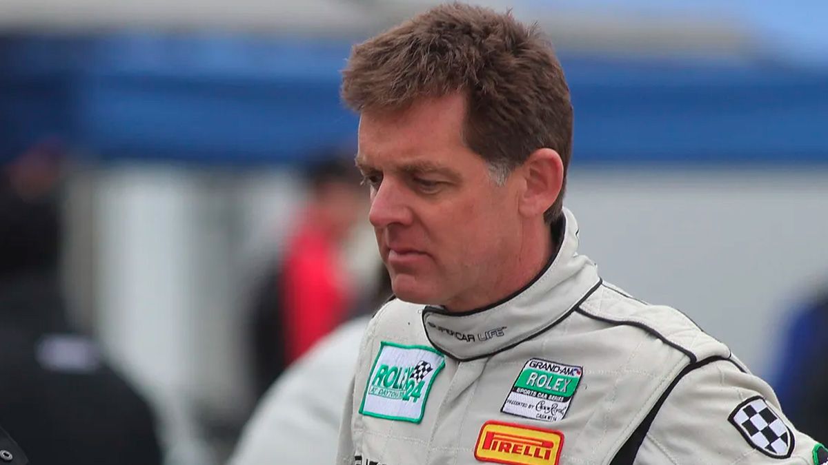 He was a billionaire and a famous racing driver, but he lost everything after falling into prison.
