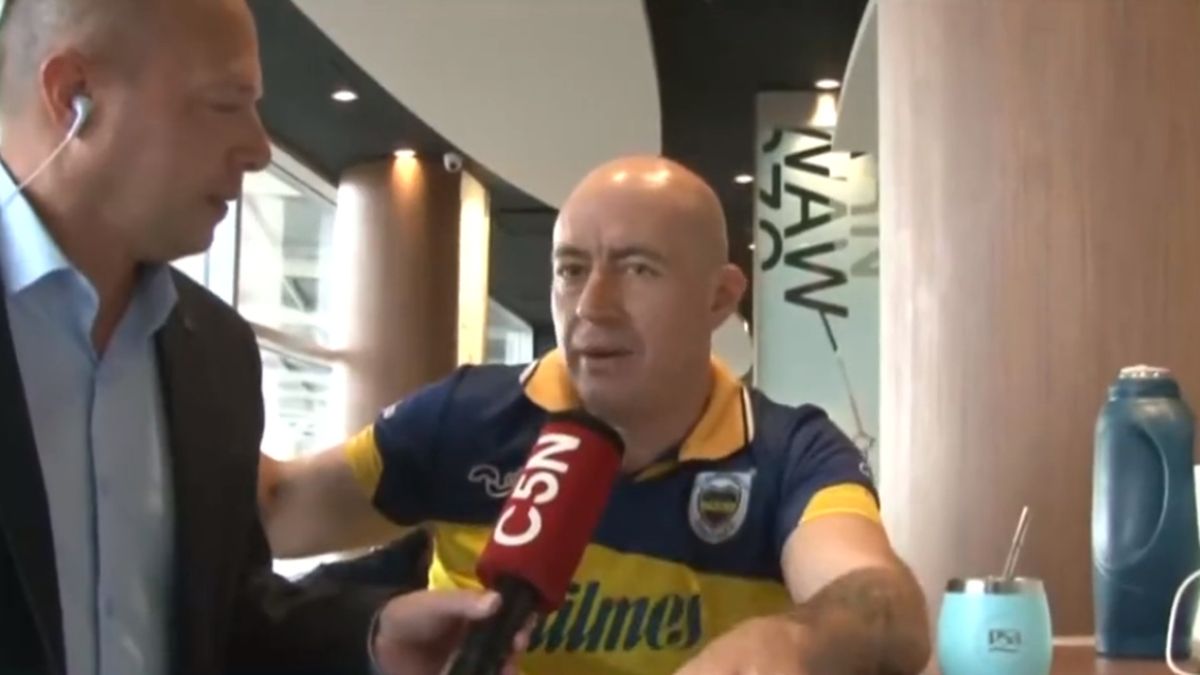 Unusual: a Boca fan was traveling to Brazil and missed the flight for eating a Milanese