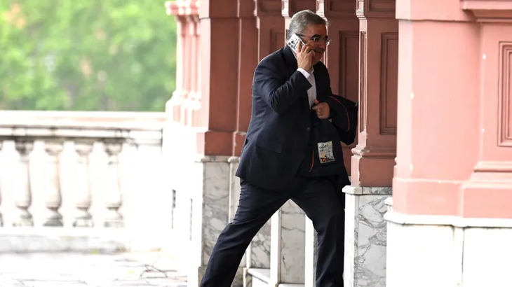 Raúl Jalil ingresando a Casa Rosada (imagen de archivo). Raúl Jalil ingresando a Casa Rosada (imagen de archivo).