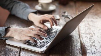 trabajo compatibilizo el programa de insercion laboral con el plan puente al empleo