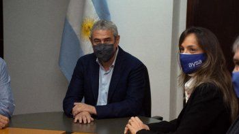 Malena Galmarini y Jo​rge Ferraresi firmaron convenio de colaboración para continuar trabajando en la planificación del conurbano