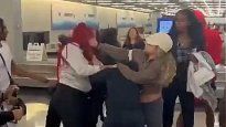 eeuu: discutieron por el equipaje y desataron una batalla campal en un aeropuerto