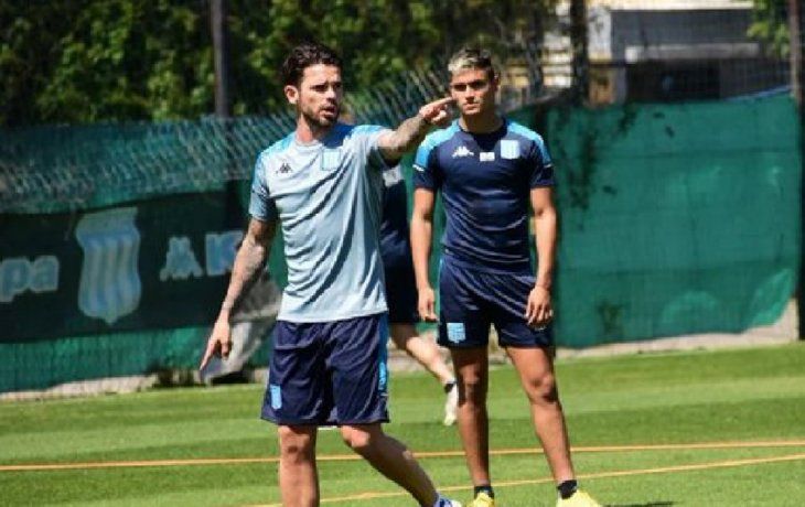 racing; gago tiene una duda para definir el equipo que jugara ante river