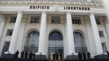 El Edificio Libertador, sede del Ministerio de Defensa.