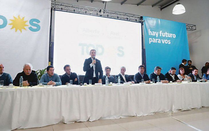 ámbito.com | PAG14-KICI.jpg