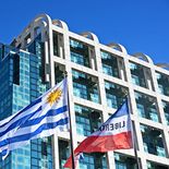 Yamandú Orsi felicitó a José Antonio Kast por su victoria en las elecciones de Chile. Yamandú Orsi felicitó a José Antonio Kast por su victoria en las elecciones de Chile.