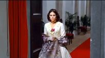 La primera aparición de Claudia Cardinale en El gatopardo, a la hora de iniciado el film.