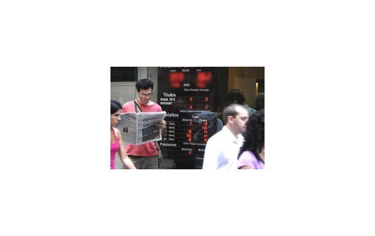 ámbito.com | El dólar blue cotizó estable a $ 13,20 y el oficial a $ 8,29