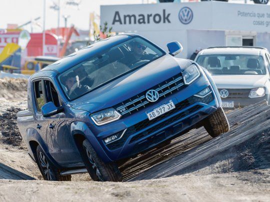 La Volkswagen Amarok. comenzó el año con alto nivel de patentamientos y supera, por el momento, a la Toyota Hilux que, en los últimos años, es la pickup más vendida