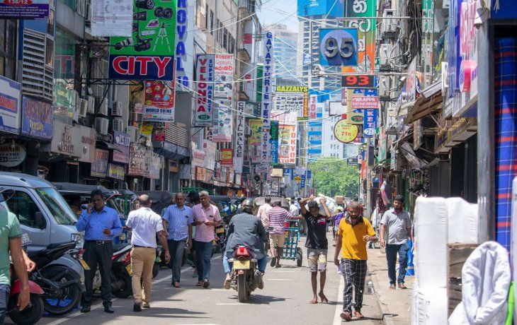 Sri Lanka se declaró en default y suspendió el pago de su deuda externa