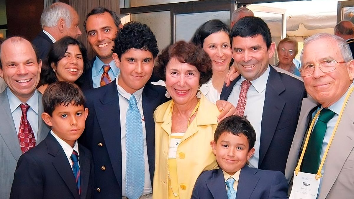 This family invested in an unknown startup and today has billions of dollars