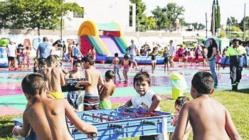 Las claves para enfrentar la ola de calor: los parques acuáticos.