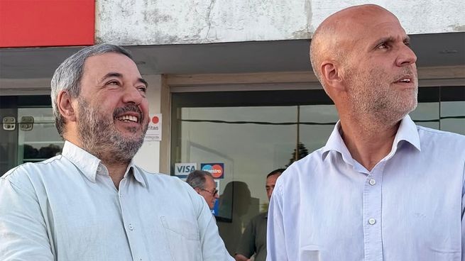 Mario Bergara es el nuevo intendente de Montevideo y Francisco Legnani el de Canelones.