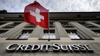 la justicia suiza investigara claroscuros en la compra del credit suisse