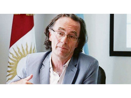 Mirada. “La firma del consenso fiscal es un paso importante. Es clave haber logrado un acuerdo entre fuerzas políticas tan heterogéneas”, dijo.