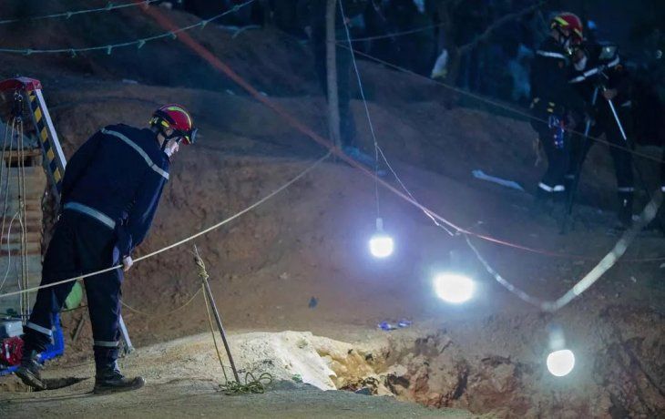 Marruecos: continúa el trabajo a contrarreloj para rescatar al nene que se cayó en un pozo