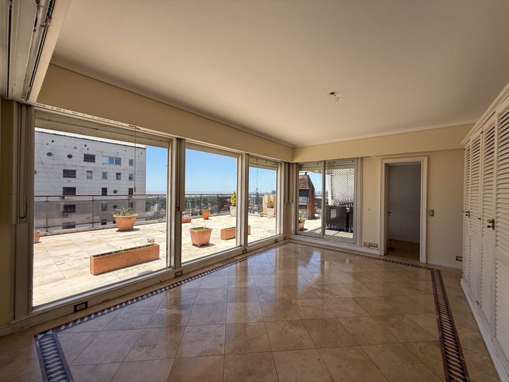 La propiedad es muy luminosa pero tiene un toque muy La propiedad es muy luminosa pero tiene un toque muy