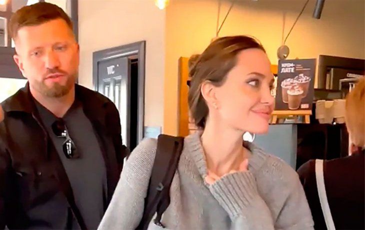 sorpresa en ucrania: angelina jolie viajo a titulo personal y visito a ninos y voluntarios