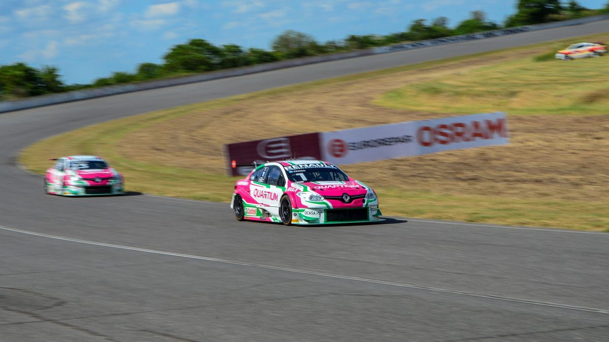 The TC2000 champion continues with everything: Pernía now took pole position in Rafaela