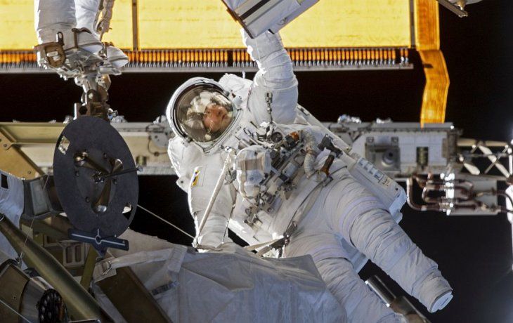 Buscan baños más eficientes para los astronautas.