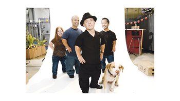 EL JEFE Y SUS PIT BULLS