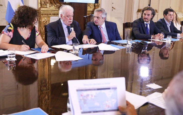 Gobierno anunció un fondo de $1.700 millones para enfrentar coronavirus