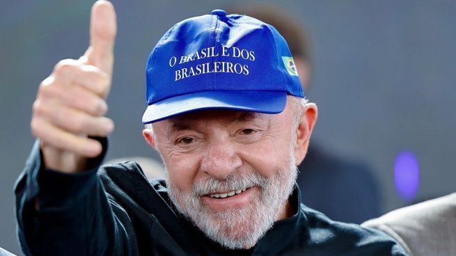 Brasil es de los brasileños, dicta la gorra de Da Silva.