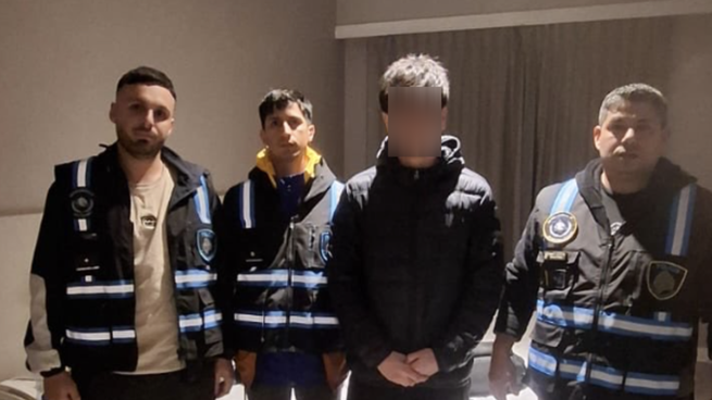 Franco Krikor Alderete Tchobanian fue localizado por la Policía de la Ciudad en un hotel de Recoleta.