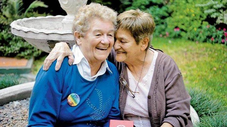 Norma Castillo y Ramona Cachita Arévalo