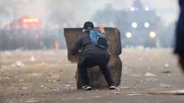 milei, sobre los detenidos en la represion del congreso: tienen que estar todos encerrados